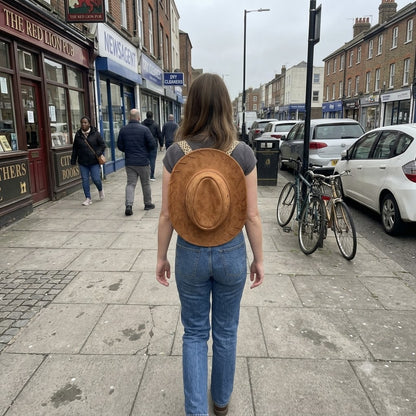 MOCHILA CON FORMA DE SOMBRERO  ´LEJANO OESTE´